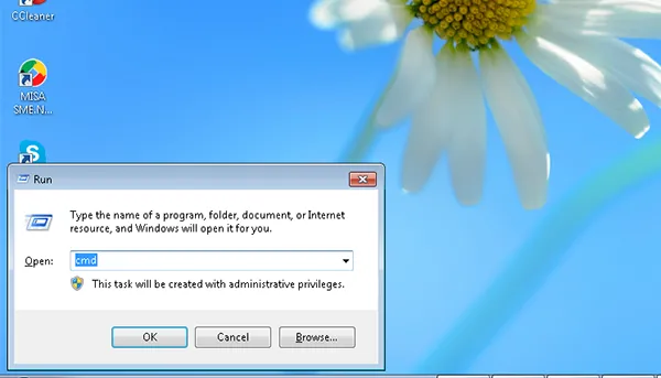 Hướng Dẫn Chi Tiết Cách Kiểm Tra Đời Máy Laptop và Số Serial (Service Tag) Thành Công 100% IMG: Ảnh chụp màn hình cửa sổ Run đang nhập chữ cmd để mở Command Prompt | Alt: Giao diện Run và lệnh cmd để xem thông tin laptop