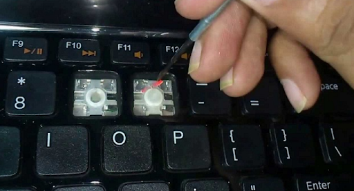 Cách Sửa Bàn Phím Laptop Bị Kẹt Chi Tiết 100% Thành Công (Đã Test trên Dell, HP, Asus)