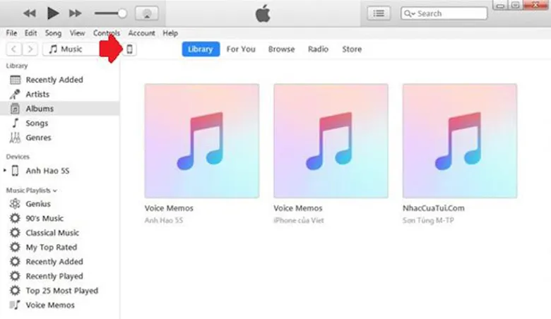 Giao diện iTunes hiển thị biểu tượng kết nối iPhone để thực hiện cách chuyển hình từ iphone sang laptop