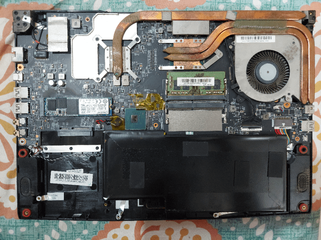 Cách vệ sinh laptop MSI Đúng Kỹ Thuật: Hướng Dẫn Chuyên Sâu Tăng Hiệu Suất