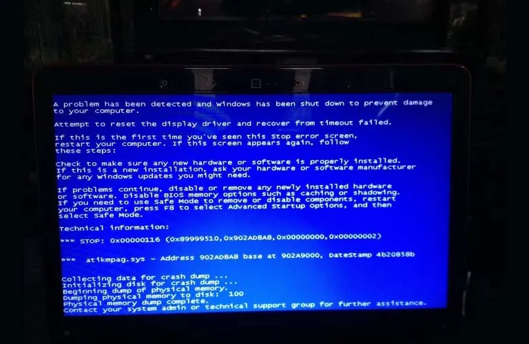 Màn hình máy tính xách tay hiển thị lỗi xanh (Blue Screen) cần biết allintitle:cách sửa lỗi ổ cứng laptop