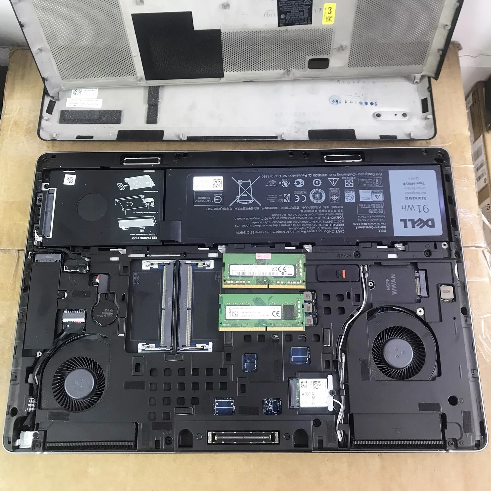 Cách Nâng RAM cho Laptop: Hướng Dẫn Tối Ưu Hiệu Suất và Phân Tích Kỹ Thuật Chuyên Sâu